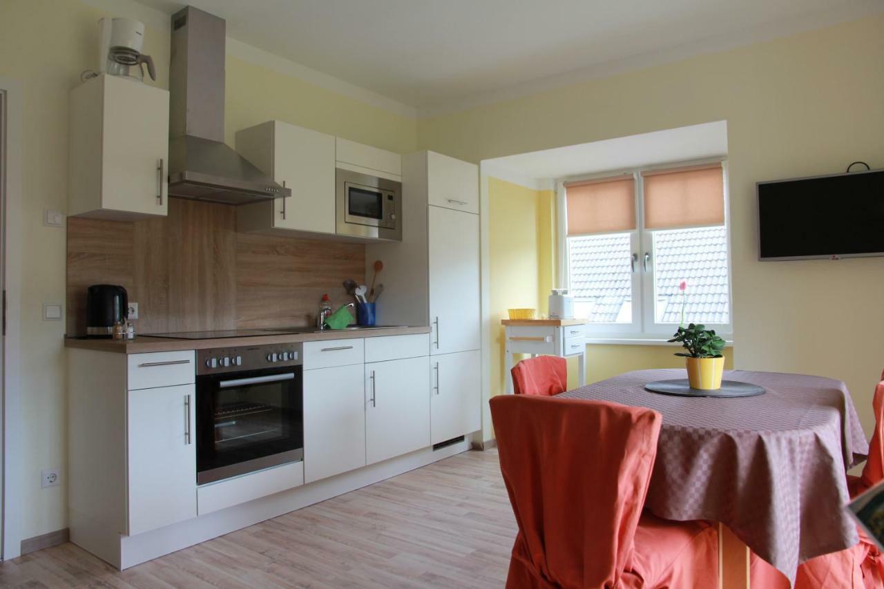 Appartamento Cafe Klering Briedern Esterno foto
